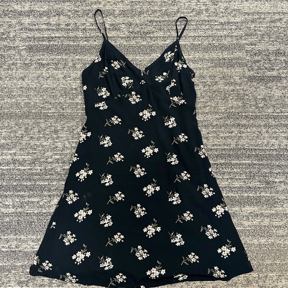 Hollister Black and White Spaghetti Strap Mini Sundress